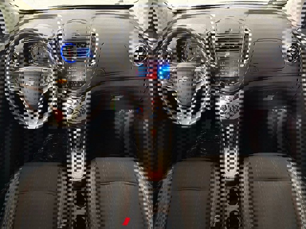 Used 2015 Chevrolet Trax LT w/ LT Plus Package image 28