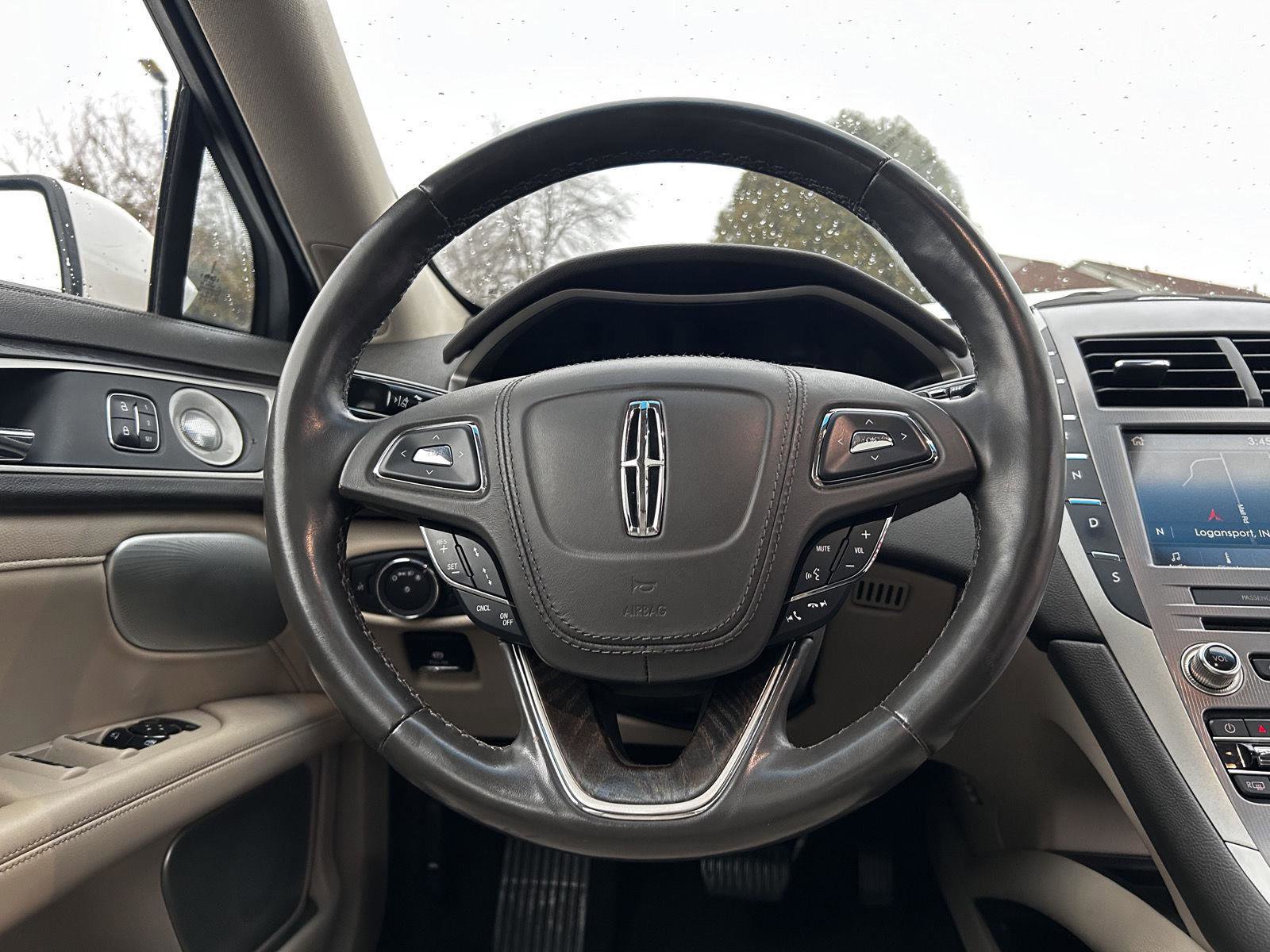 Used 2019 Lincoln MKZ Reserve w/ Luxury Package image 26
