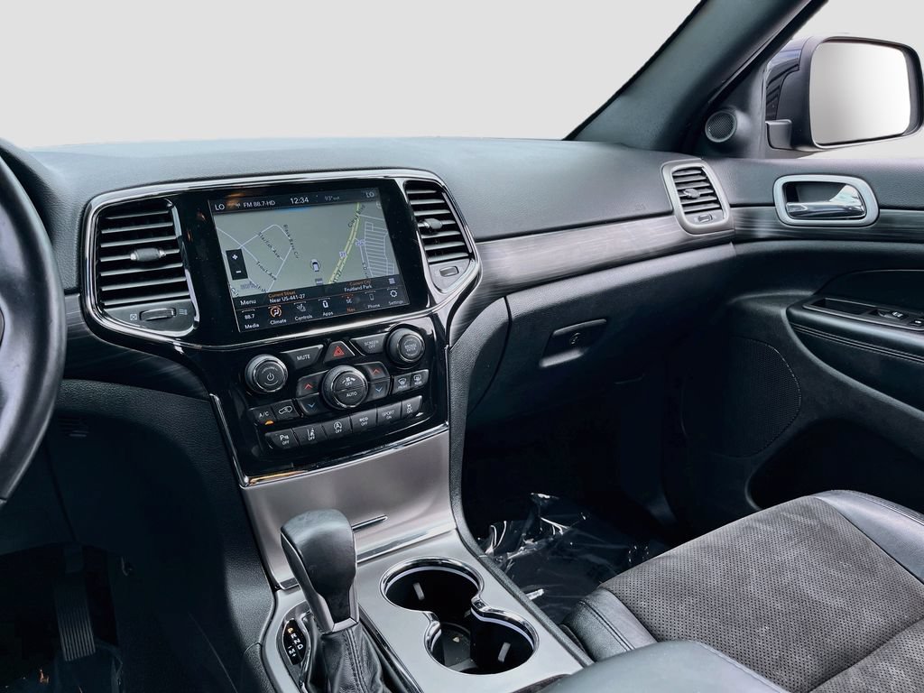 Used 2021 Jeep Grand Cherokee Laredo X RWD image 24