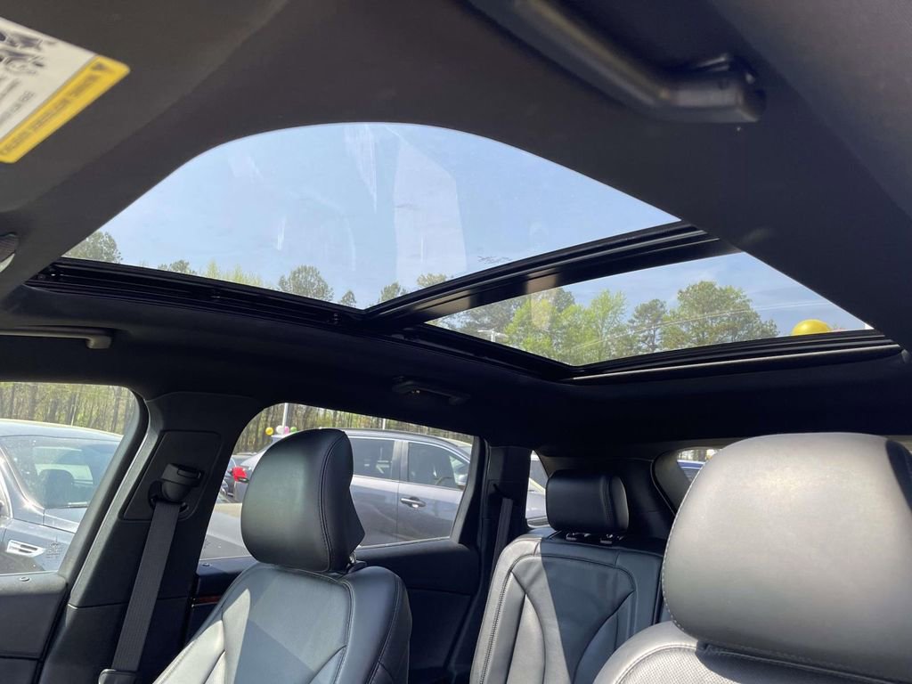 Used 2017 Lincoln MKX Reserve AWD/4WD image 18