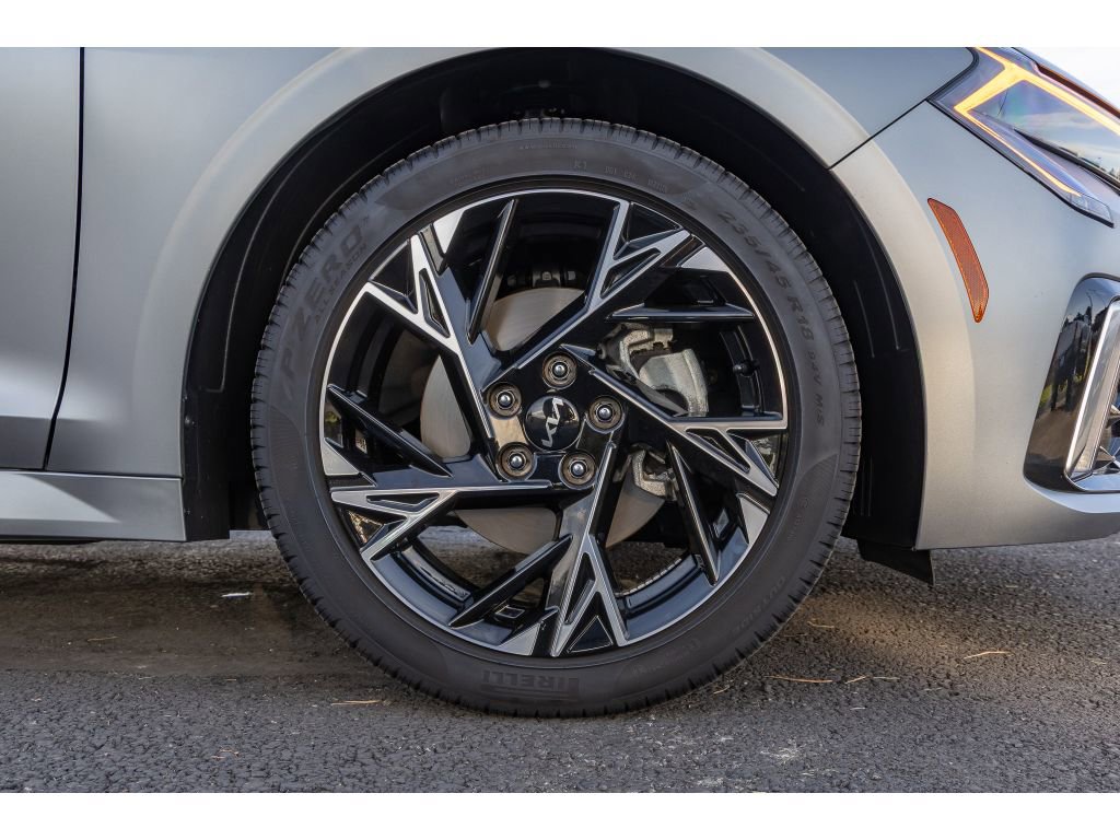 Used 2025 Kia K5 GT-Line image 9