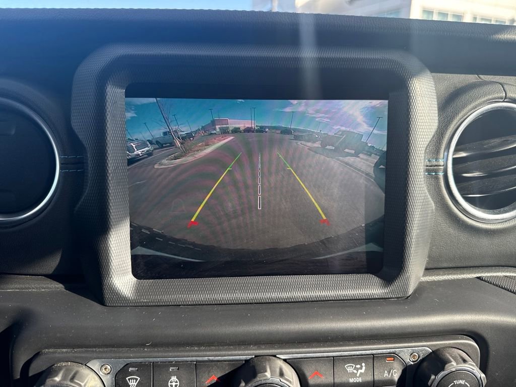 Used 2023 Jeep Wrangler Unlimited Rubicon 4xe w/ Cold Weather Group image 20