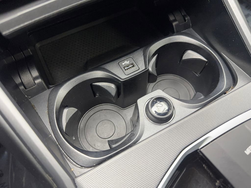 Used 2023 BMW 230i Coupe image 50