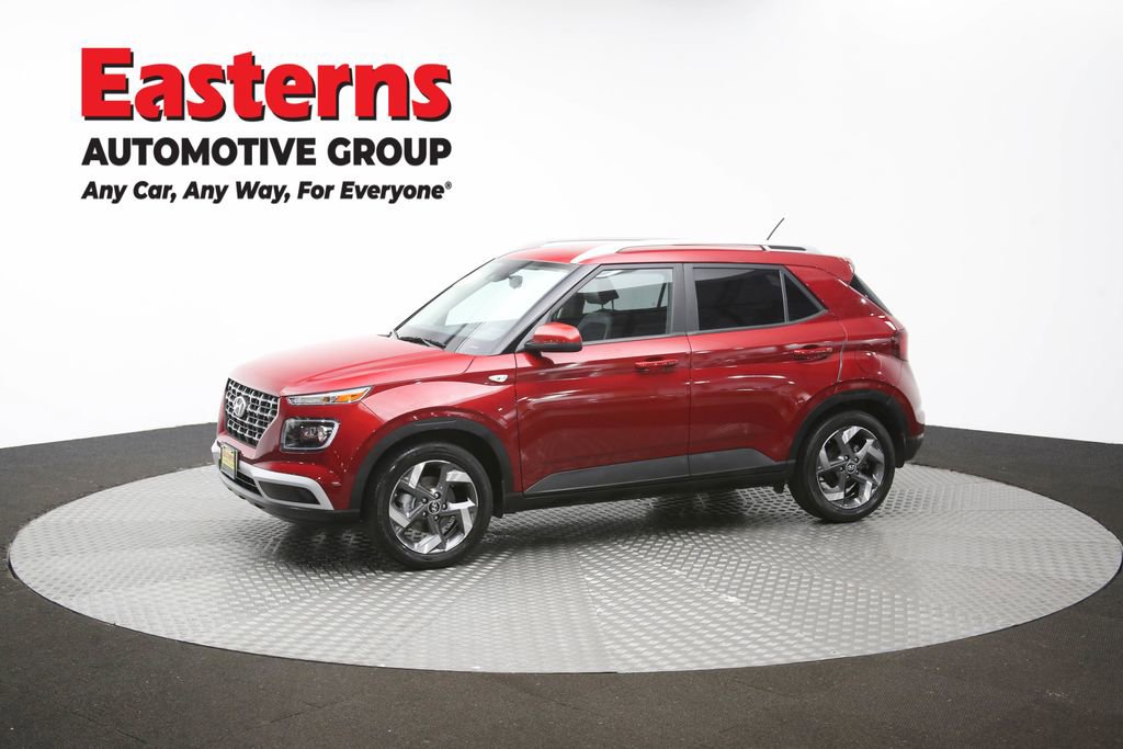 Used 2024 Hyundai Venue Limited FWD image 57