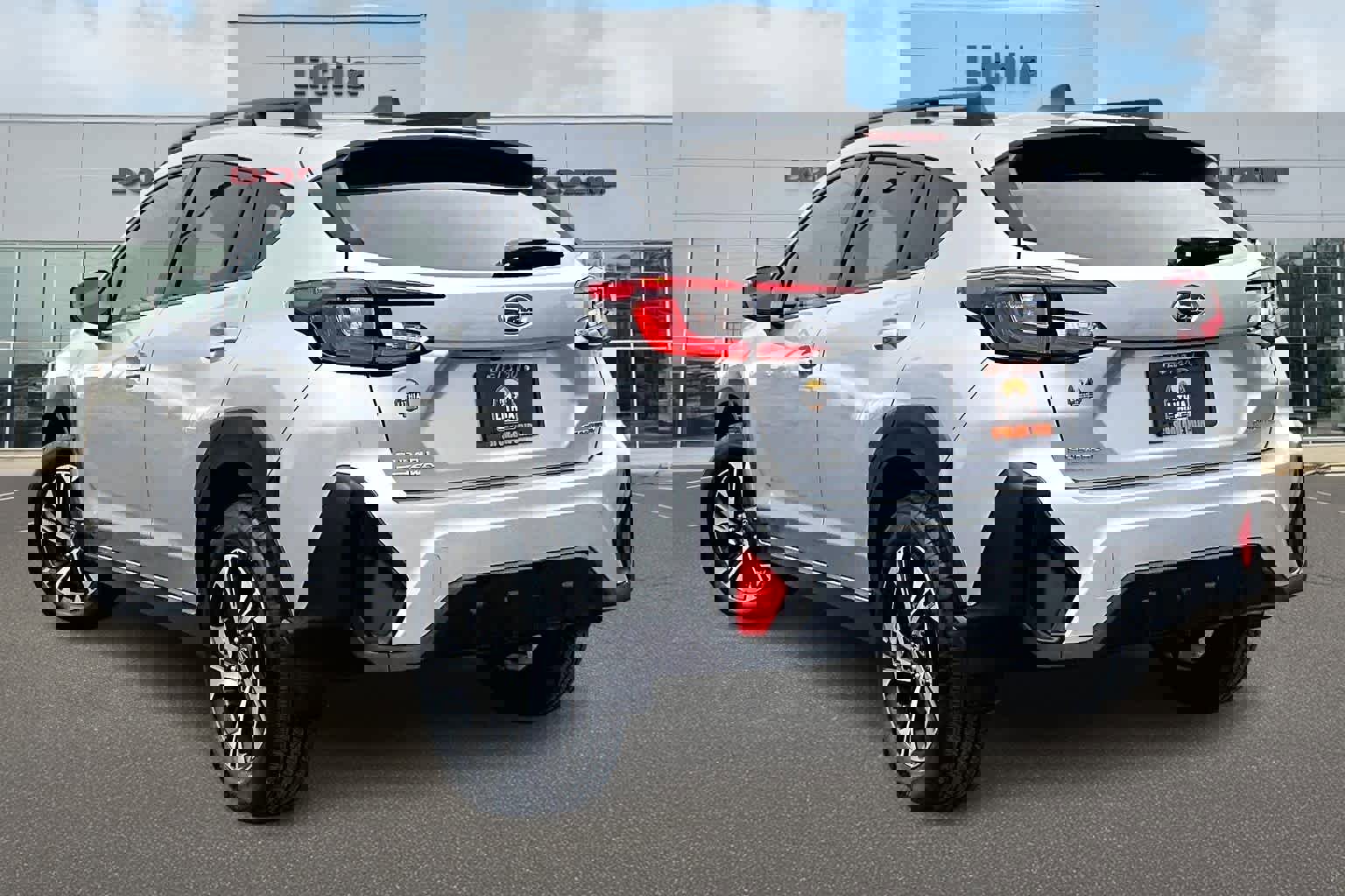 Used 2024 Subaru Crosstrek 2.0i Premium w/ Crosstrek Mirror Package image 4