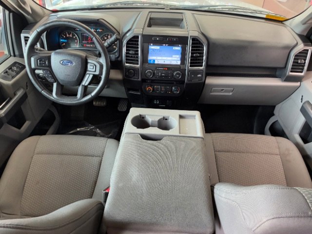 Used 2017 Ford F150 XLT w/ Equipment Group 302A Luxury AWD/4WD image 16
