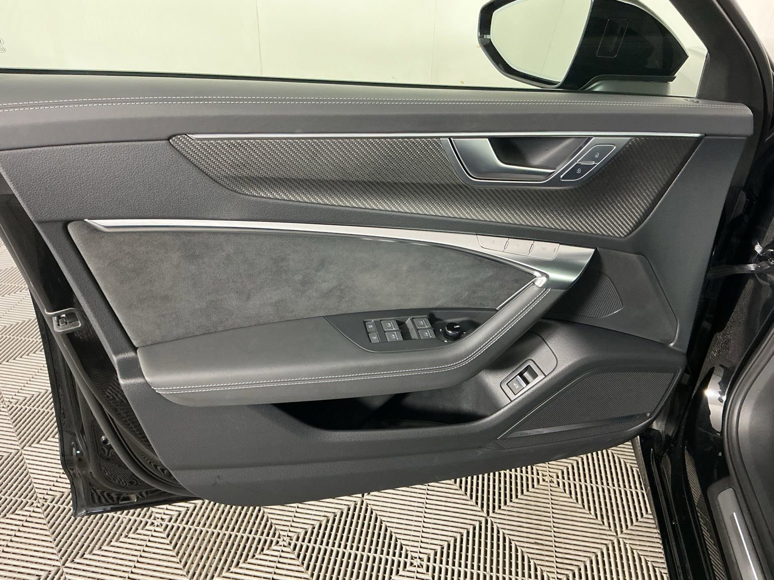 Used 2022 Audi S6 Prestige AWD/4WD image 18