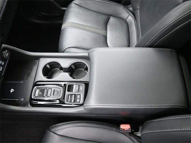 Used 2024 Honda Pilot Touring image 34