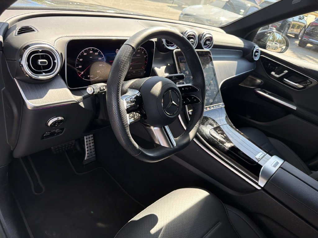 Used 2026 Mercedes-Benz GLC 300 4MATIC image 18