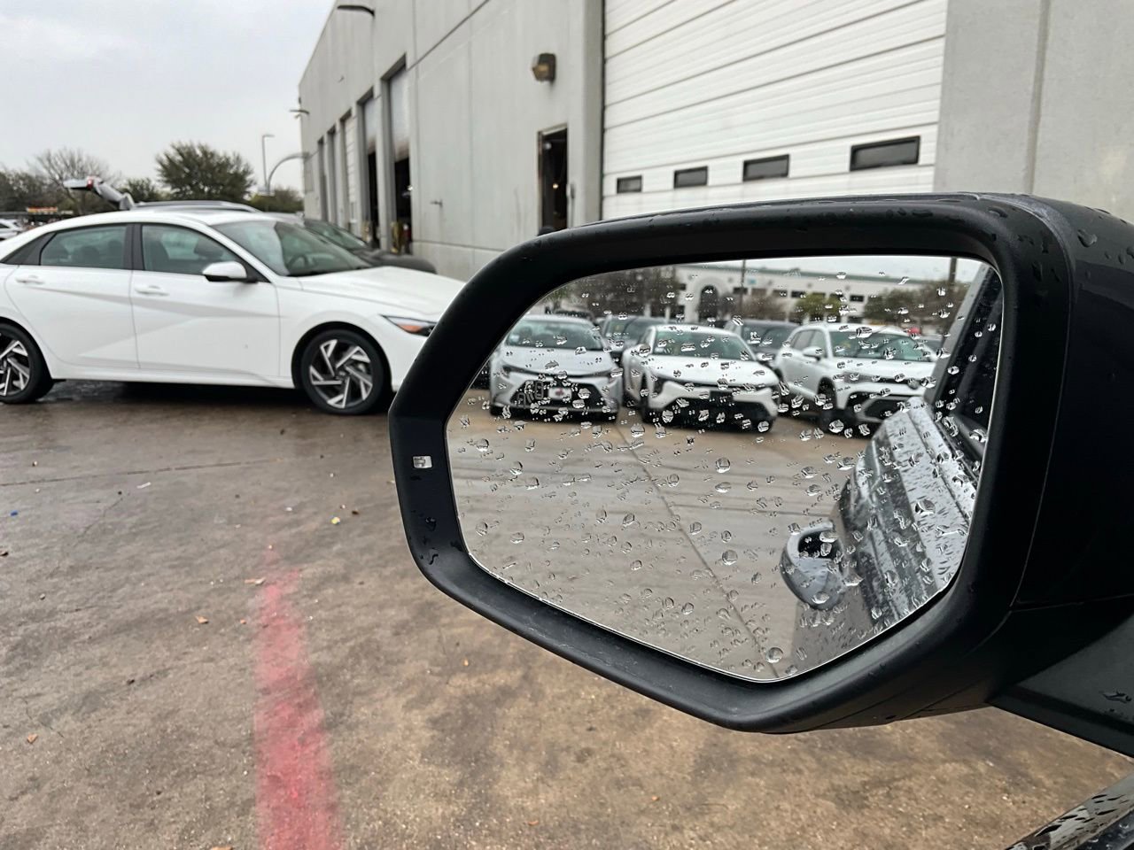 Used 2025 Volkswagen Atlas Cross Sport SE image 19