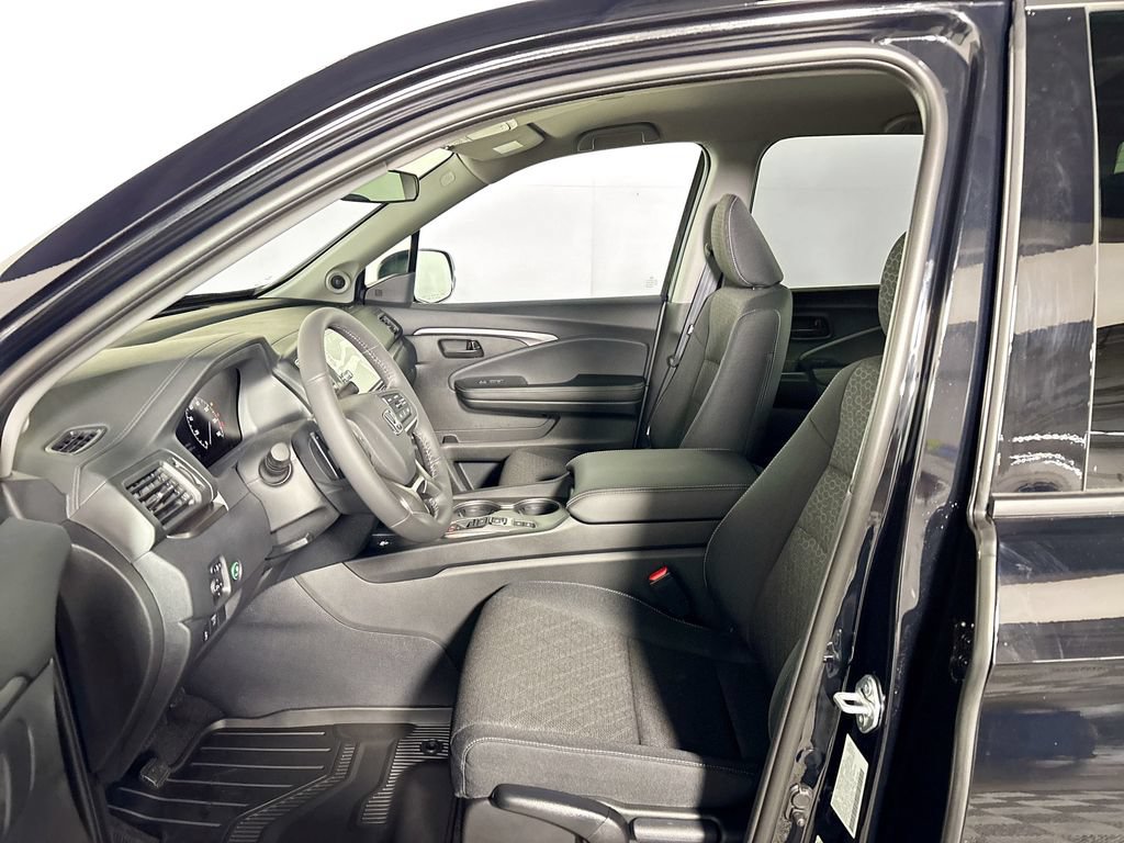 New 2026 Honda Ridgeline Sport image 11