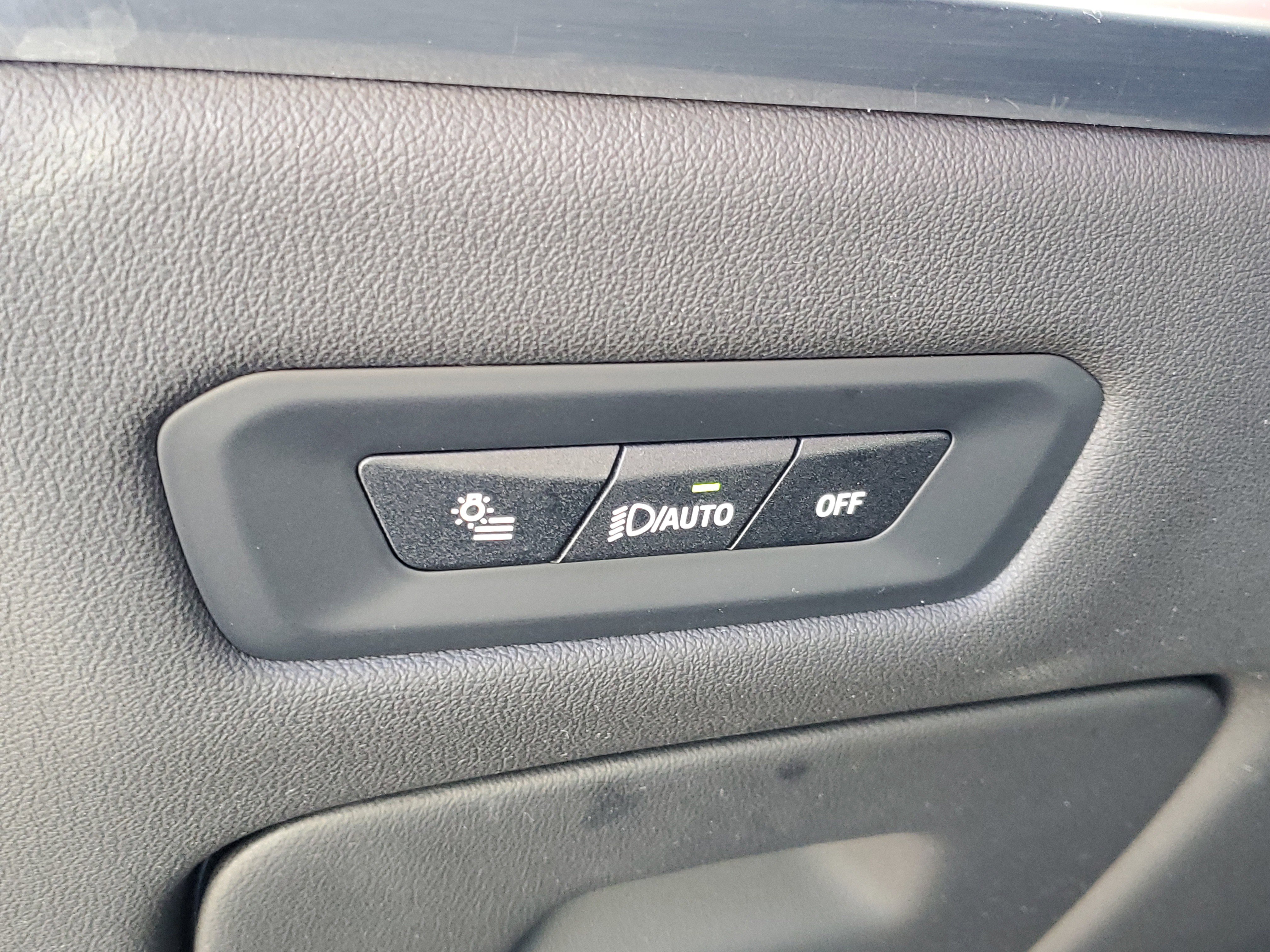 Certified 2024 BMW X6 M Competition image 11