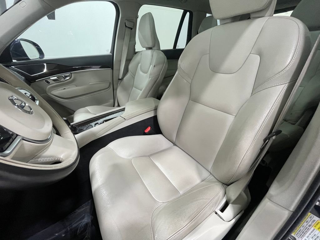 Used 2019 Volvo XC90 T6 Momentum image 15
