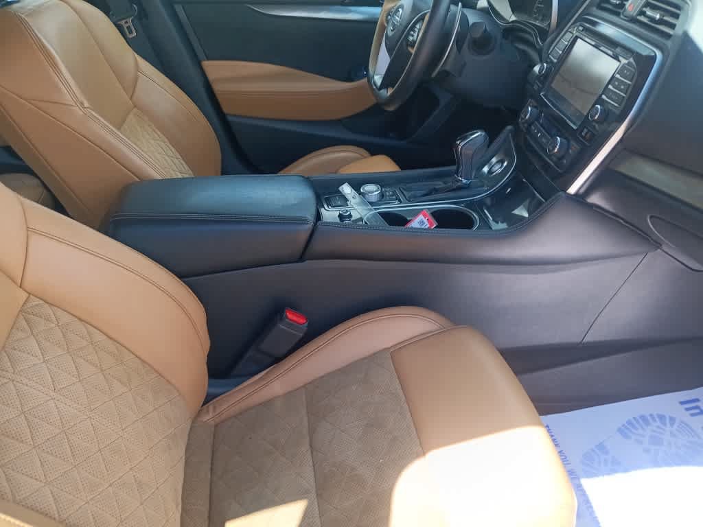 Used 2016 Nissan Maxima SR FWD image 26