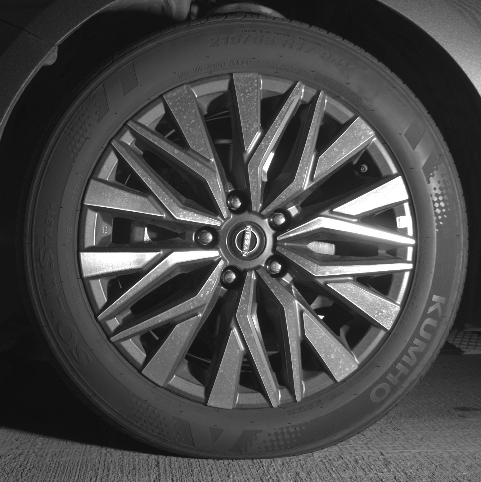 Used 2025 Nissan Altima 2.5 SV image 12