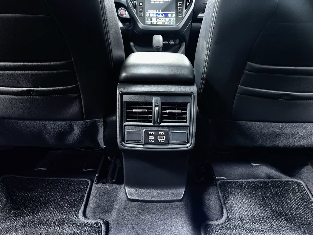 Used 2025 Subaru Forester Premium AWD/4WD image 21