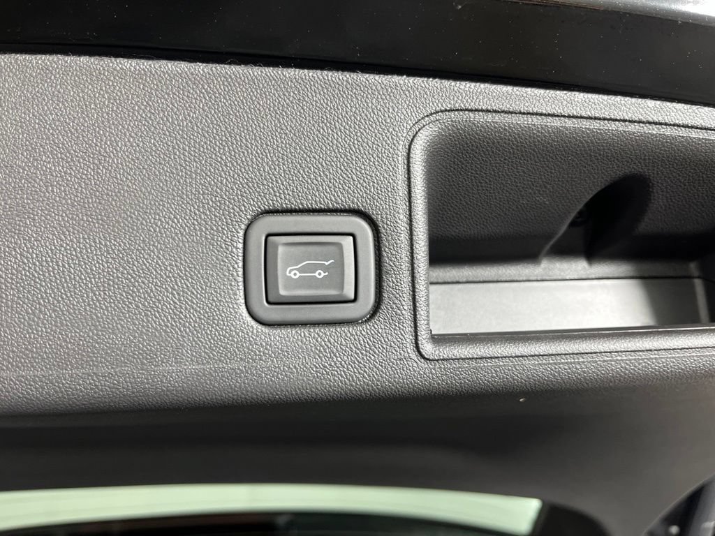Certified 2024 GMC Terrain AT4 w/ LPO, Floor Liner Package AWD/4WD image 12