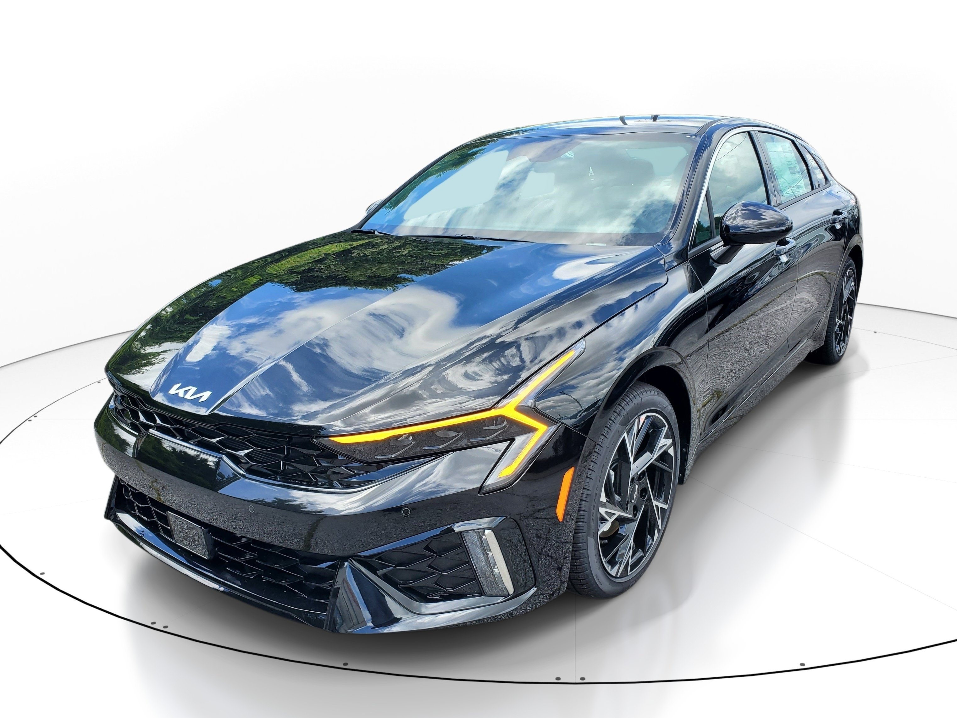 New 2026 Kia K5 GT-Line FWD image 3