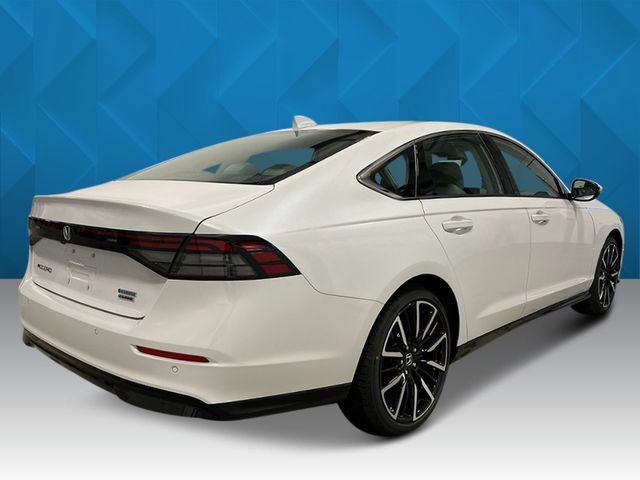 New 2025 Honda Accord Touring image 7