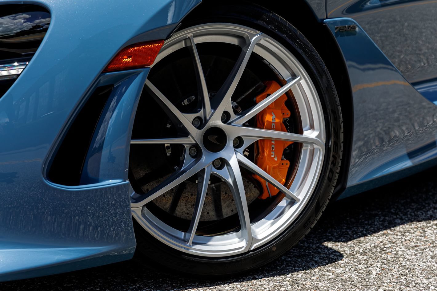 New 2027 McLaren 750S RWD image 35