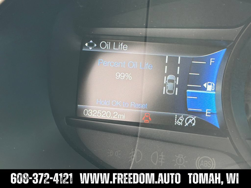 Used 2022 Ford Edge Titanium w/ Equipment Group 301A AWD/4WD image 16