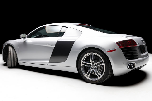 Used 2009 Audi R8 V8 image 19