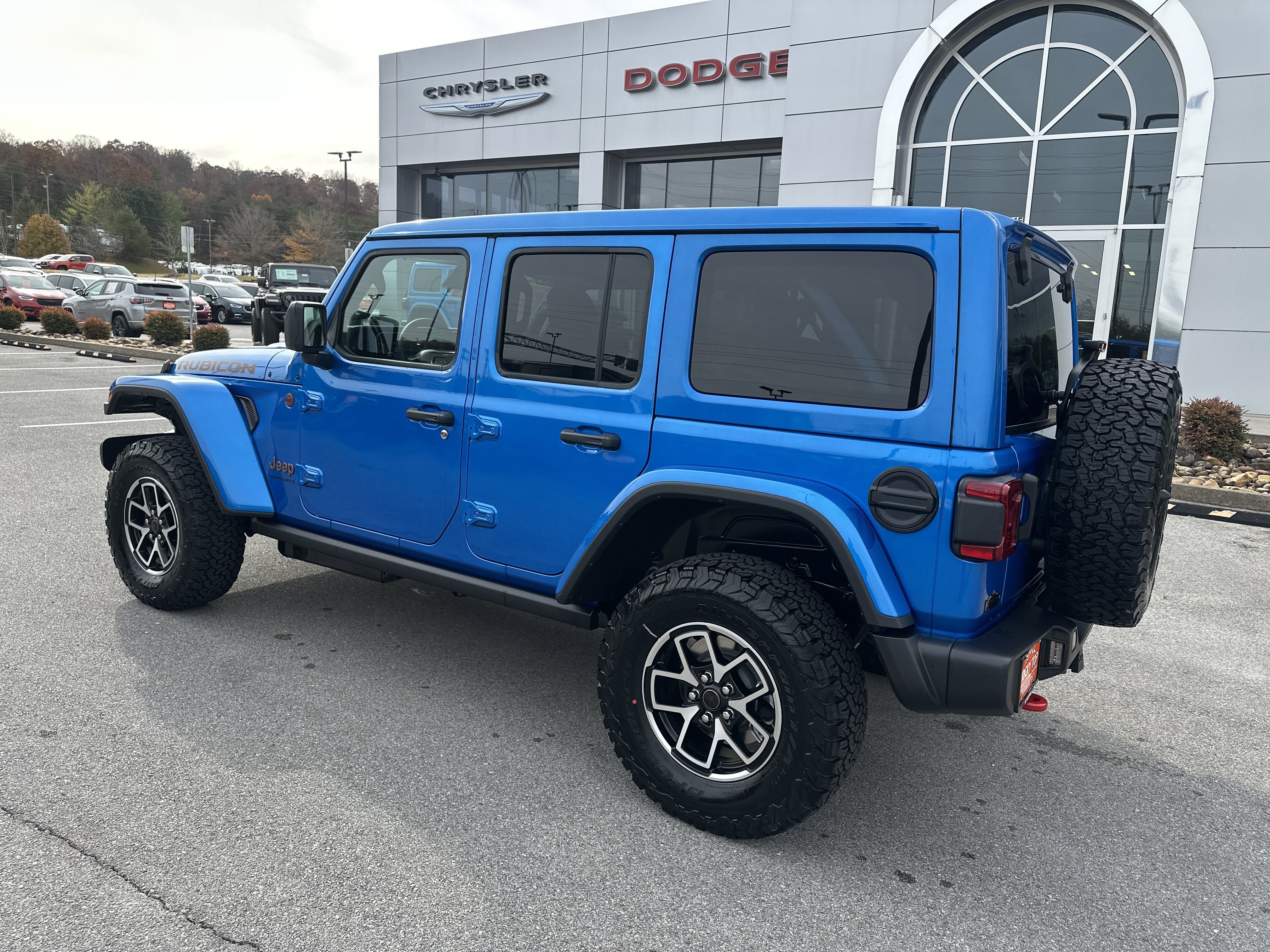 New 2026 Jeep Wrangler Unlimited Rubicon AWD/4WD image 11
