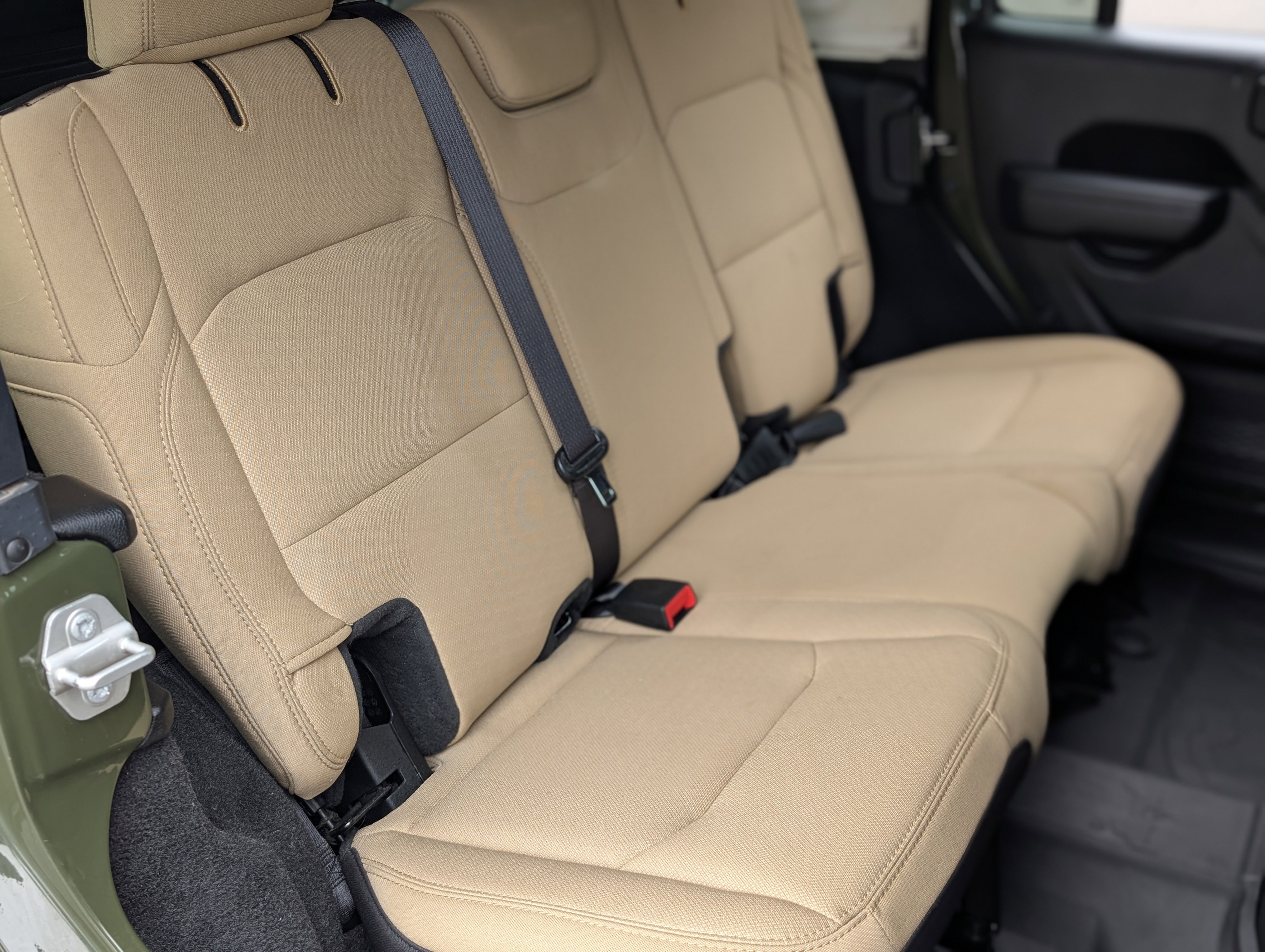 Used 2023 Jeep Wrangler Unlimited Sport image 19