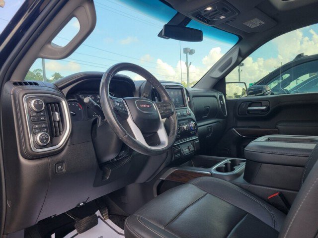 Used 2021 GMC Sierra 1500 SLT w/ SLT Premium Package AWD/4WD image 11
