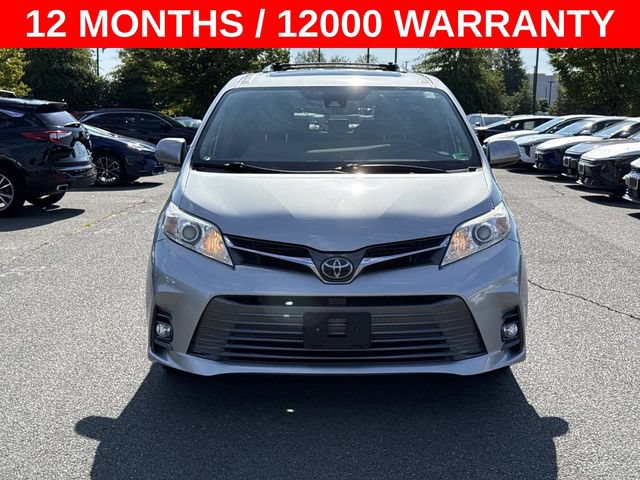 Used 2019 Toyota Sienna XLE FWD image 3
