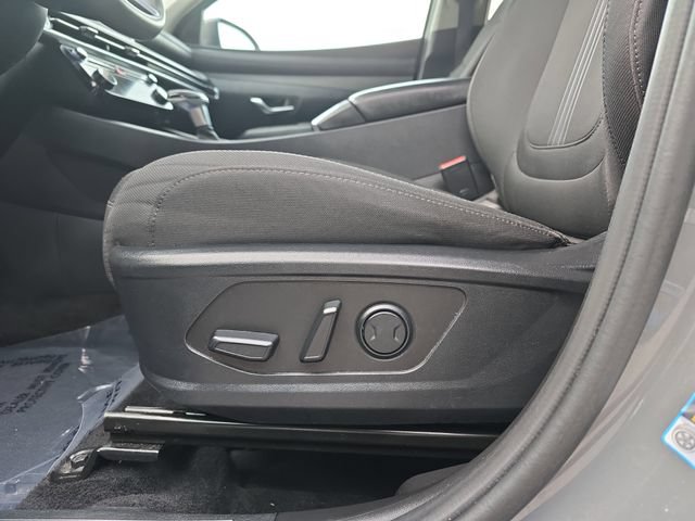 Used 2025 Hyundai Tucson SEL FWD image 34