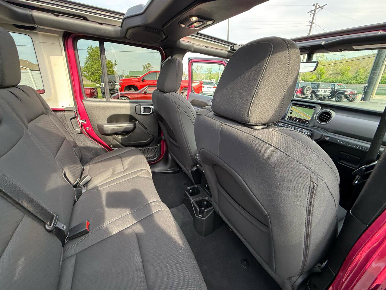 Used 2022 Jeep Wrangler Unlimited Sport w/ Sun And Sound Package AWD/4WD image 41
