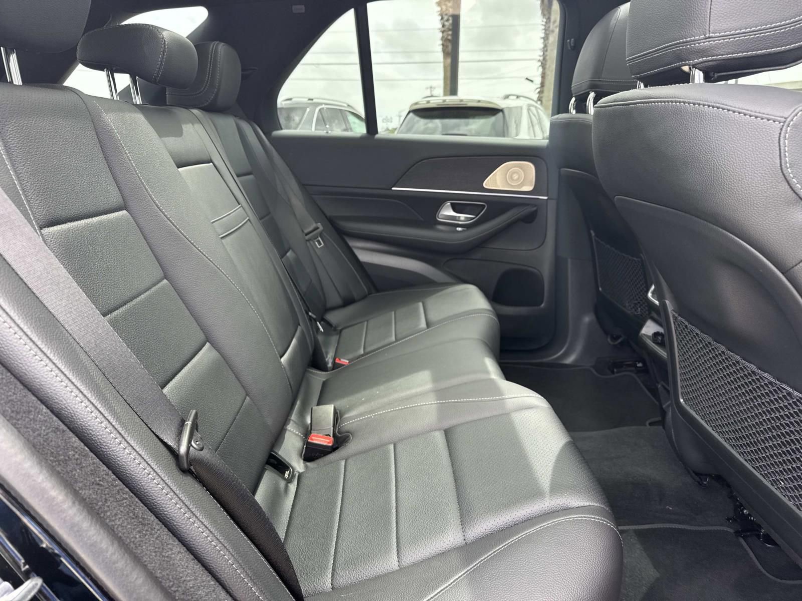Used 2025 Mercedes-Benz GLE 350 4MATIC image 9