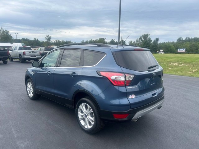Used 2018 Ford Escape SE FWD image 4