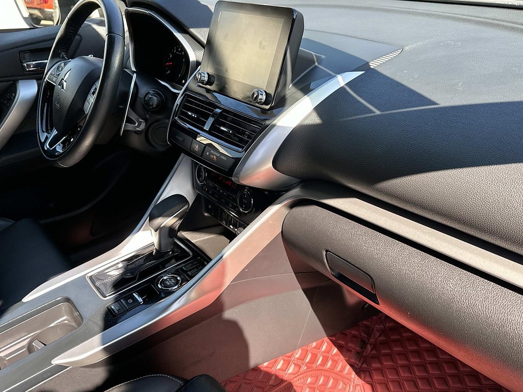 Used 2022 Mitsubishi Eclipse Cross SE AWD/4WD image 25