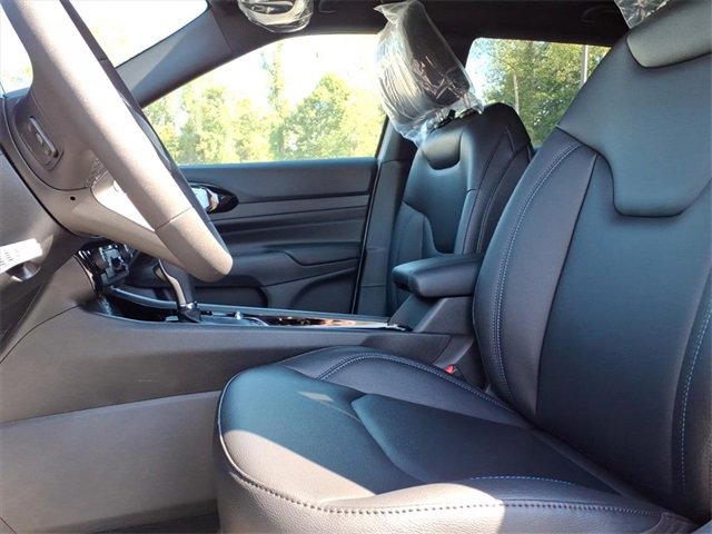 New 2026 Jeep Compass Limited image 14