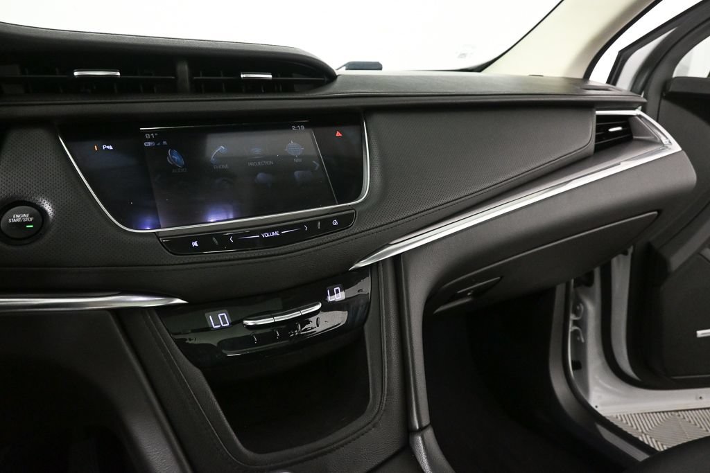 Used 2019 Cadillac XT5 Premium Luxury AWD/4WD image 12