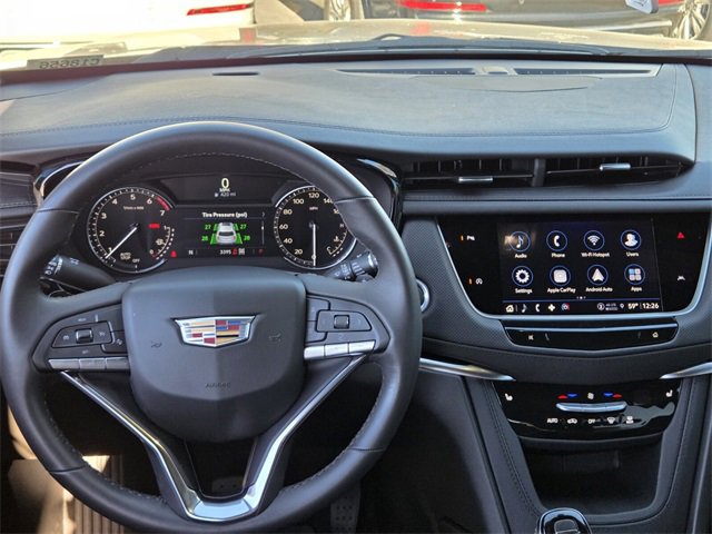 New 2025 Cadillac XT6 Luxury image 12