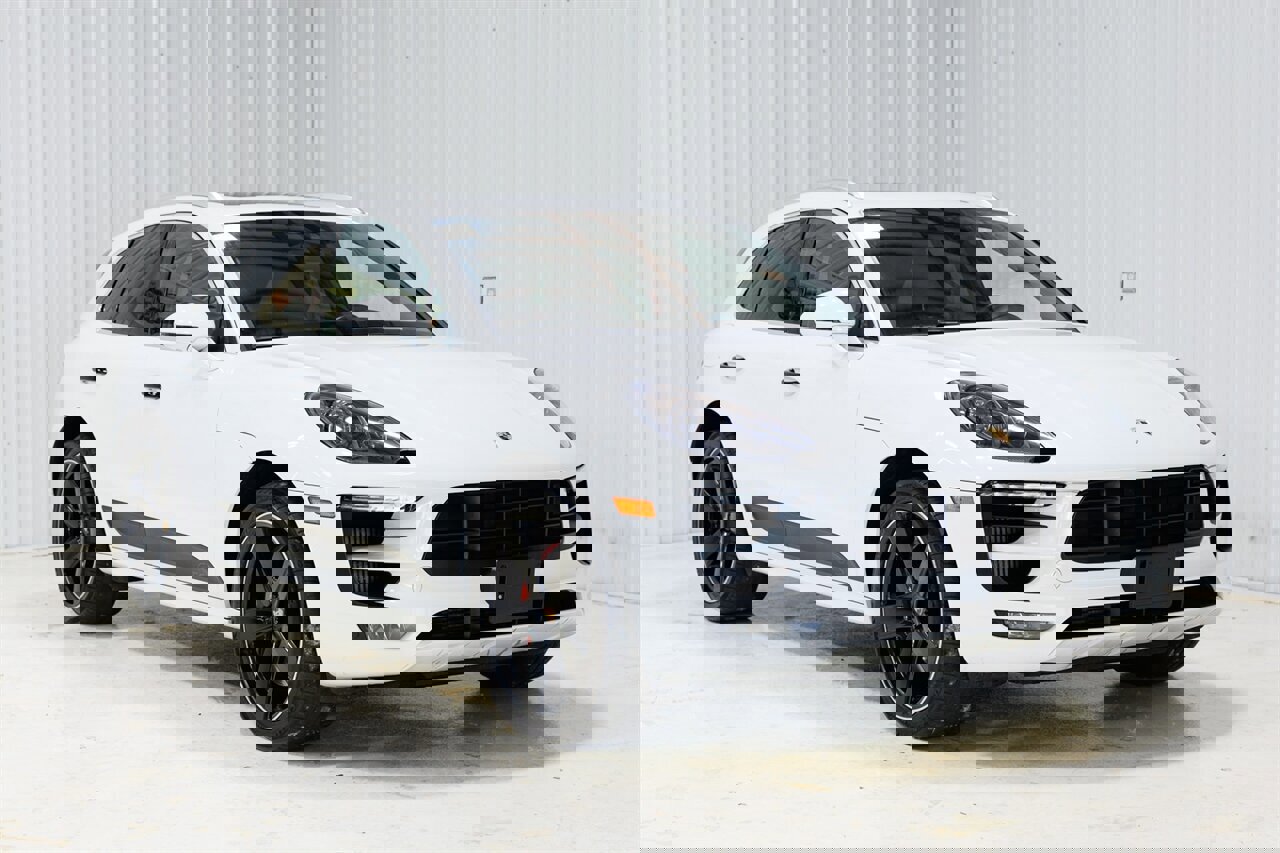 Used 2018 Porsche Macan GTS image 1
