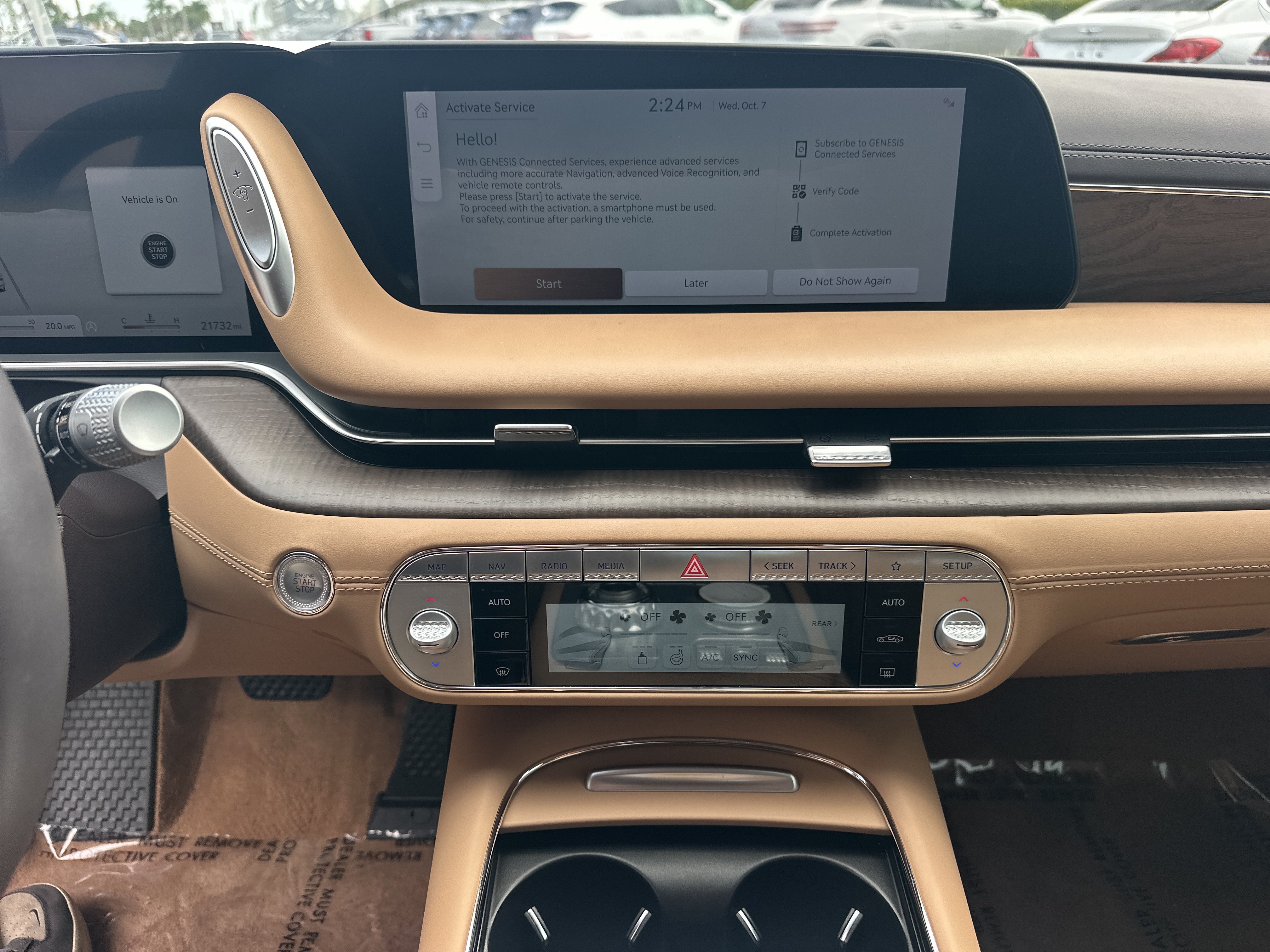 Certified 2025 Genesis G90 3.5T AWD/4WD image 17