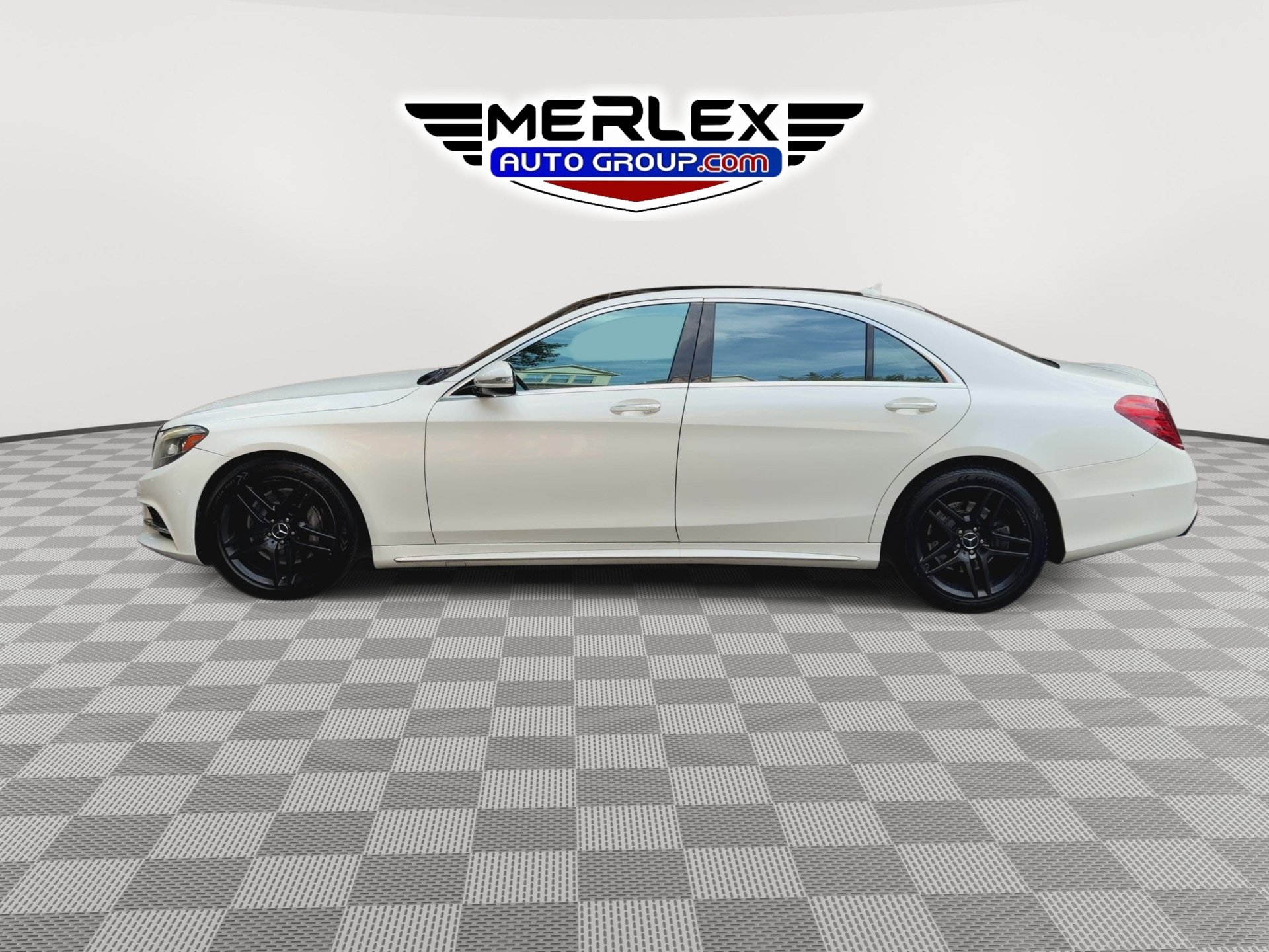 Used 2015 Mercedes-Benz S 550 4MATIC Sedan image 5