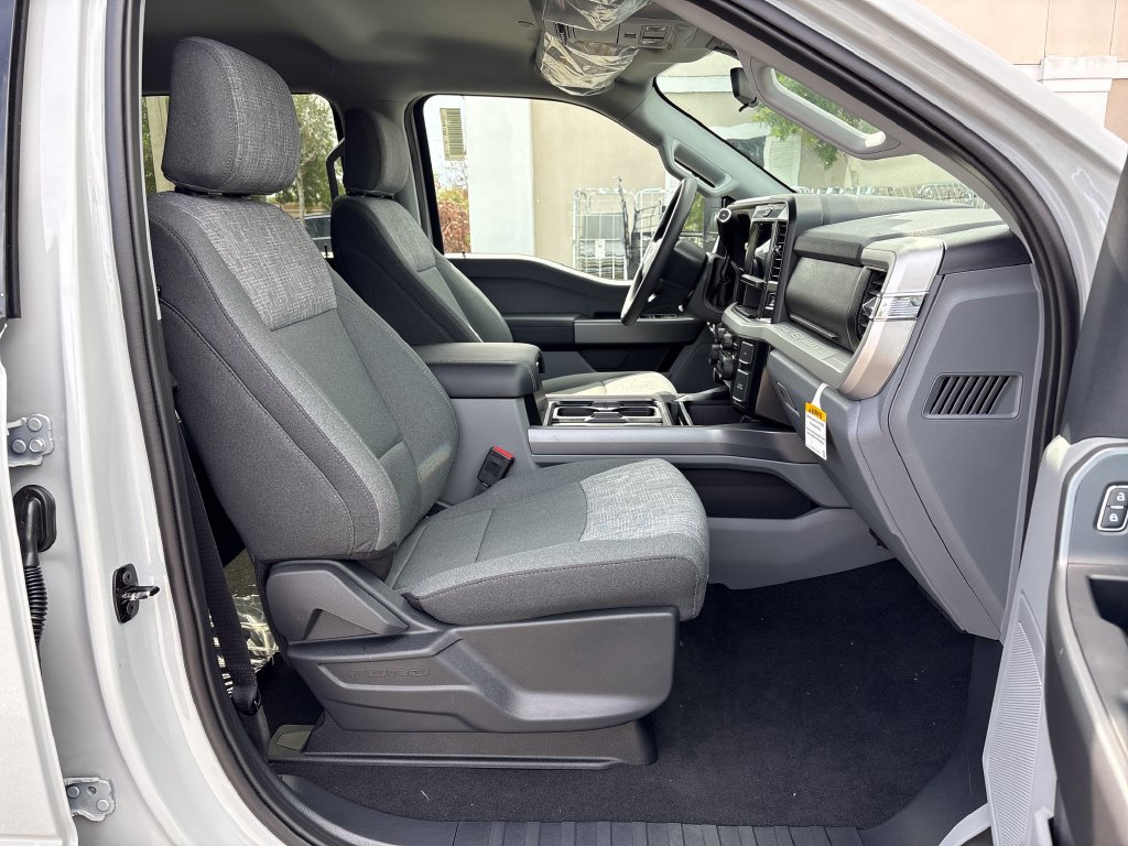 New 2026 Ford F250 XLT AWD/4WD image 5
