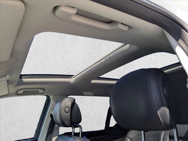 Used 2018 Mercedes-Benz GLS 550 4MATIC image 17