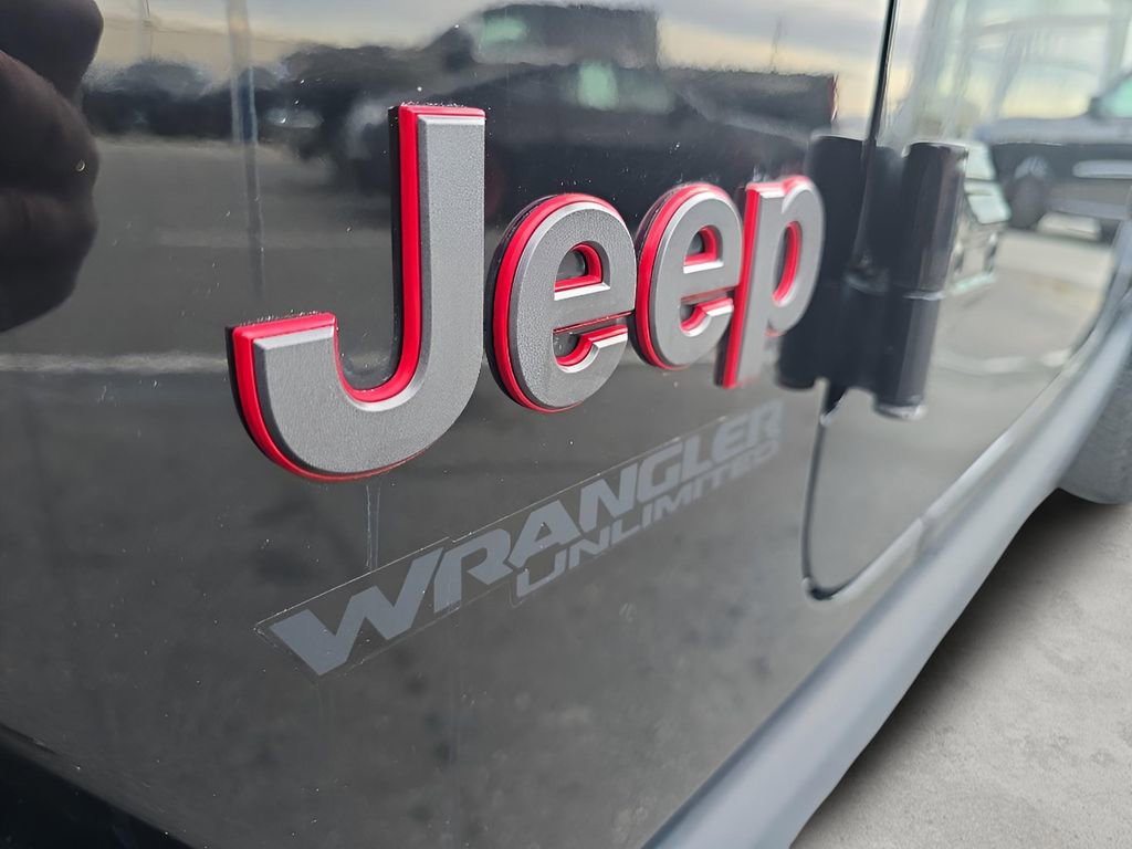 Used 2020 Jeep Wrangler Unlimited Rubicon AWD/4WD image 36