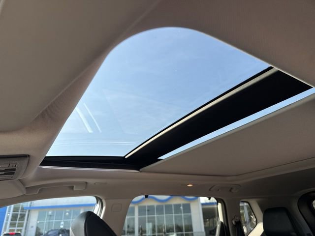 Used 2022 Nissan Rogue SV w/ SV Premium Package image 22