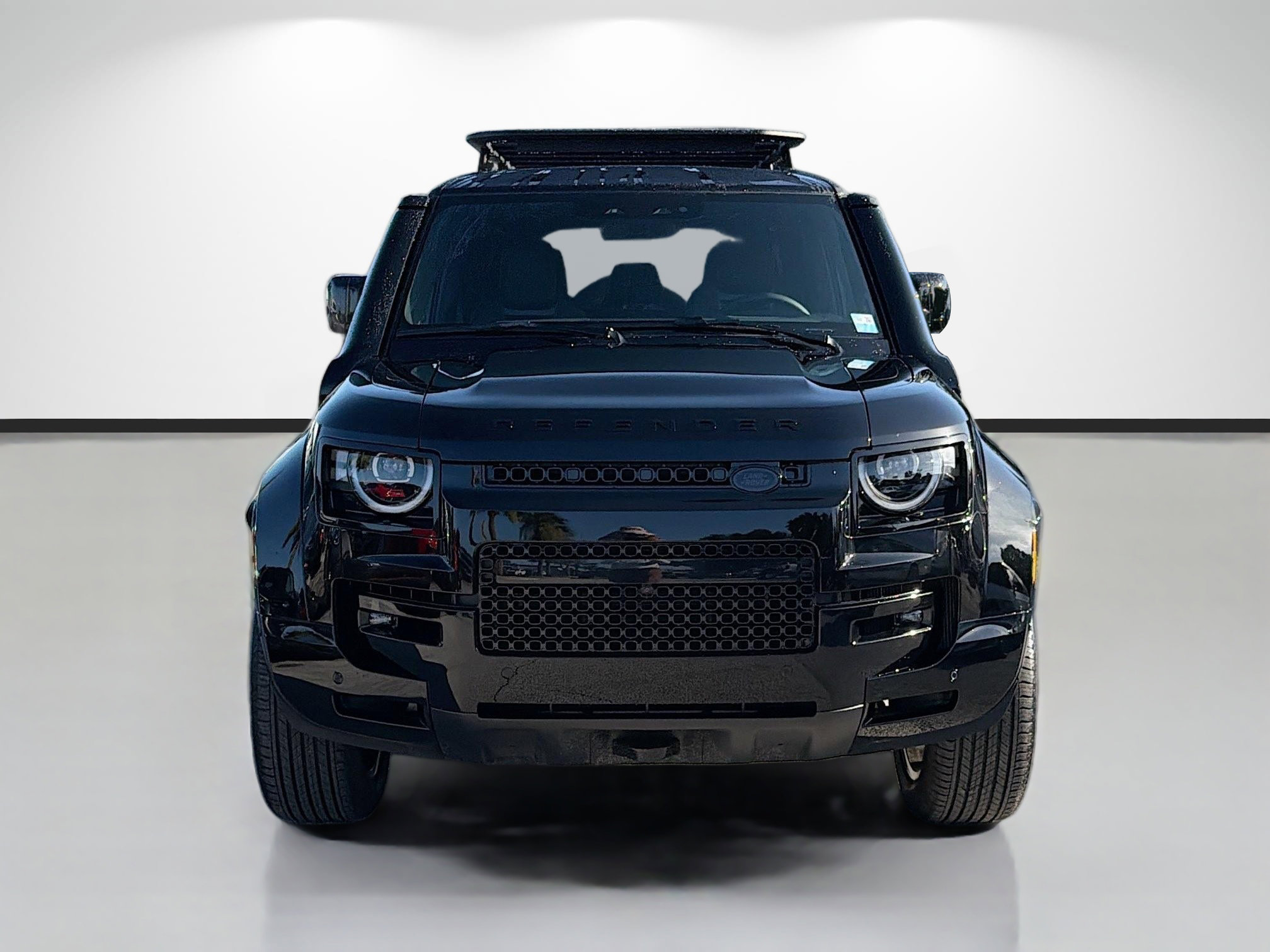 New 2026 Land Rover Defender 110 OCTA AWD/4WD image 8