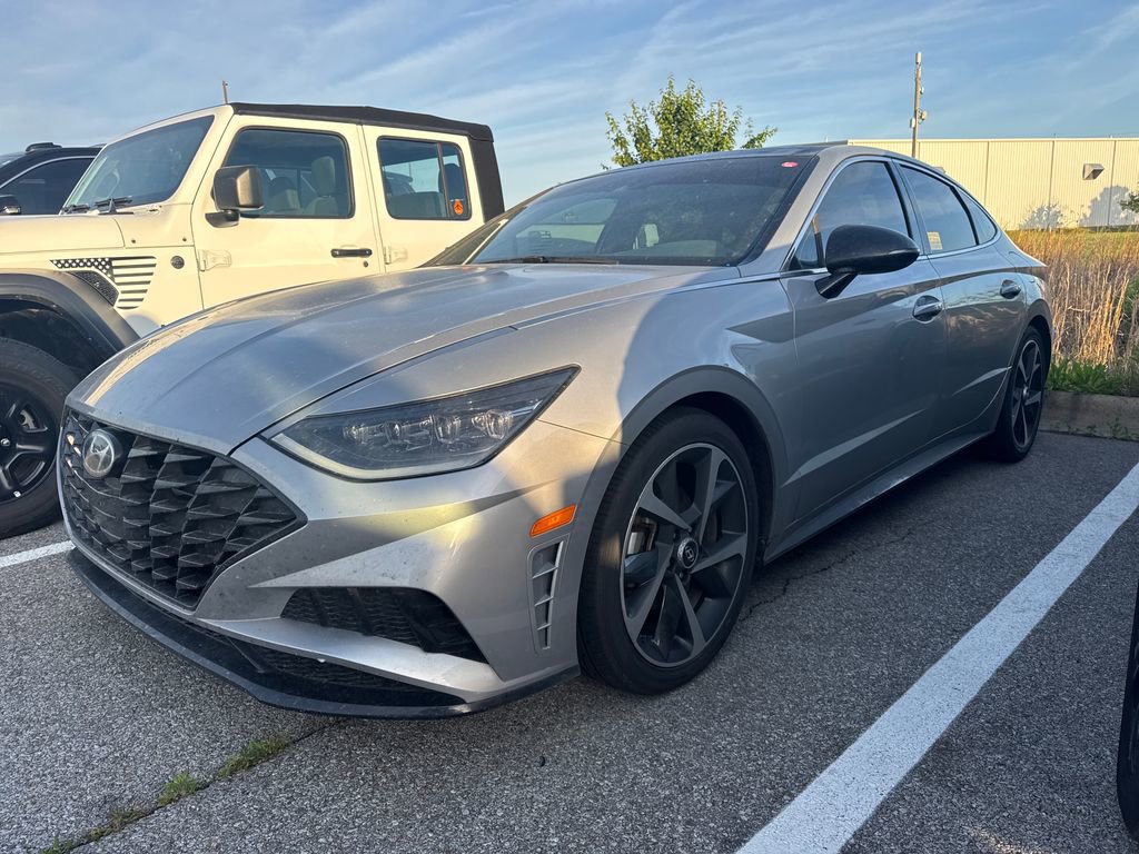 Used 2023 Hyundai Sonata SEL Plus w/ Cargo Package FWD image 1