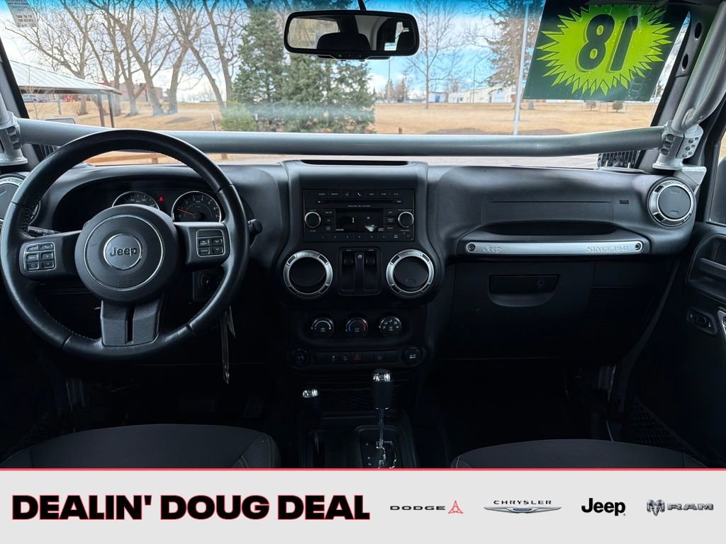Used 2018 Jeep Wrangler Rubicon w/ Power Convenience Group image 12