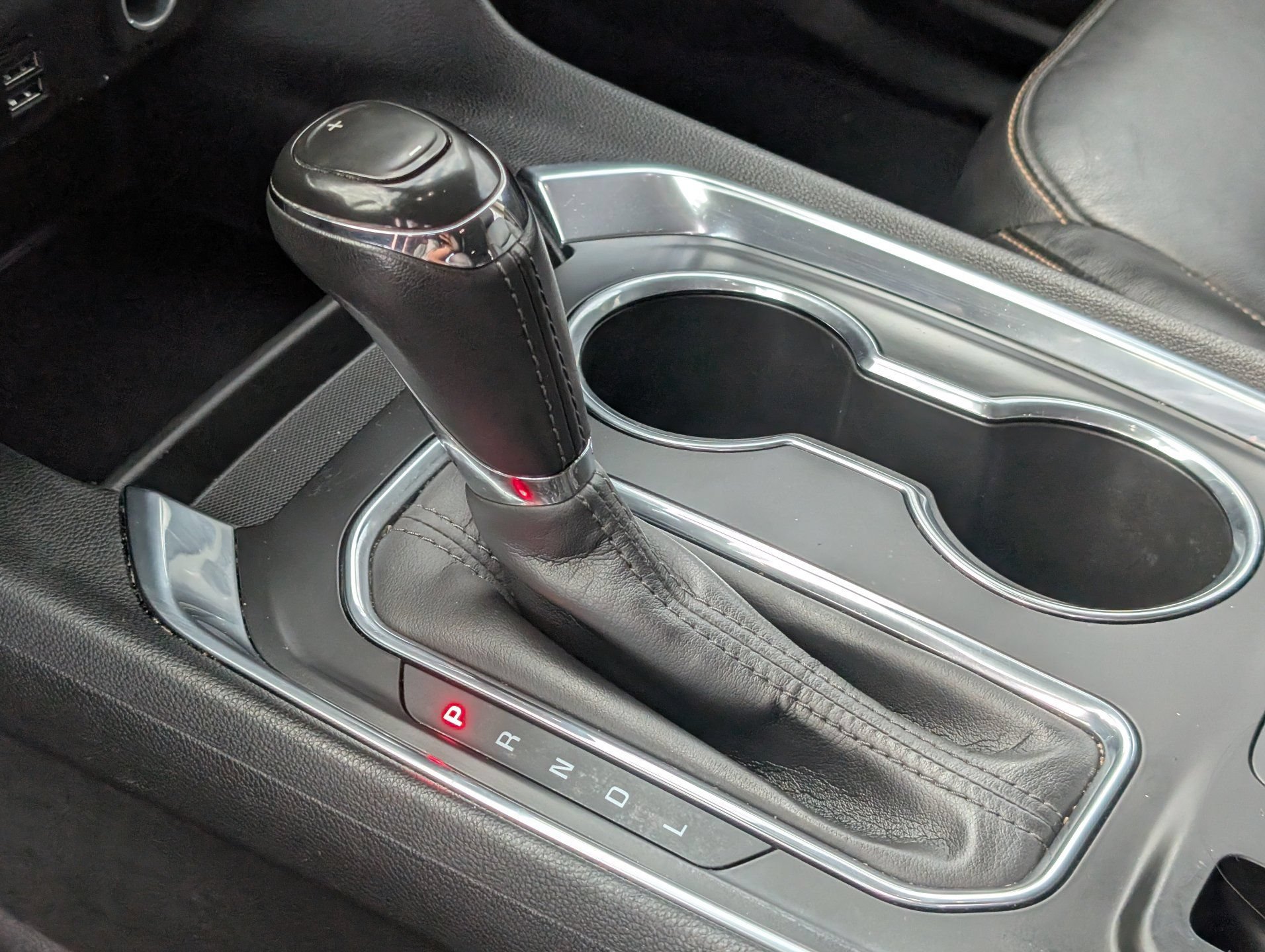Certified 2020 Chevrolet Traverse RS FWD image 20