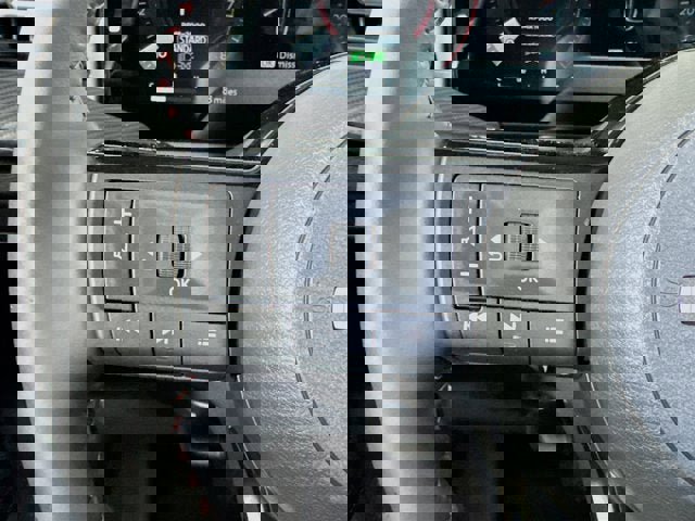 New 2026 Nissan Kicks SR w/ Cold Weather Package image 11